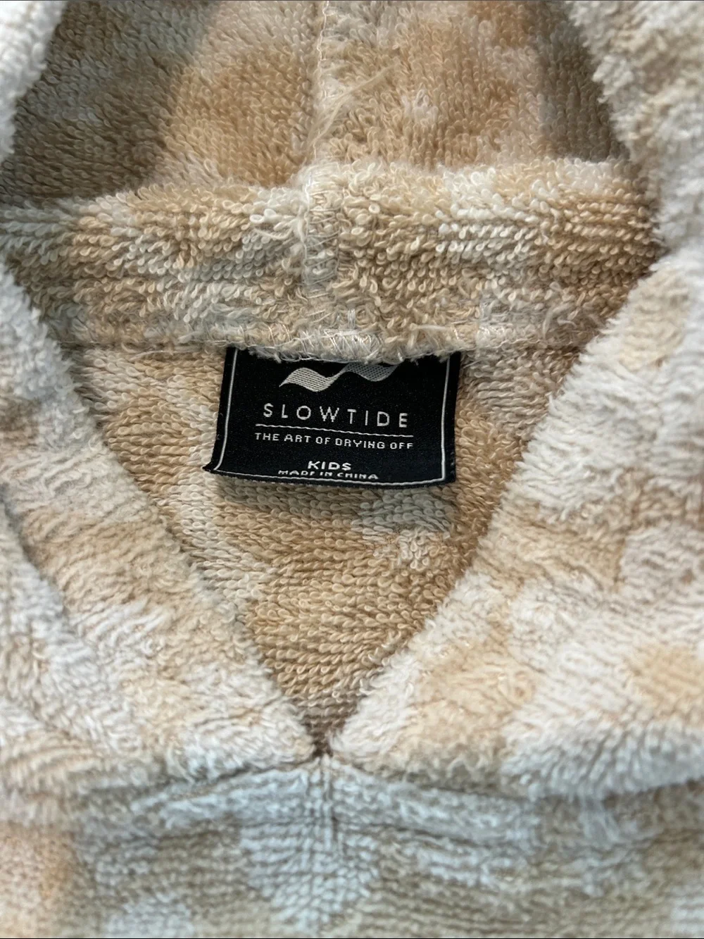 Slowtide cozy hooded